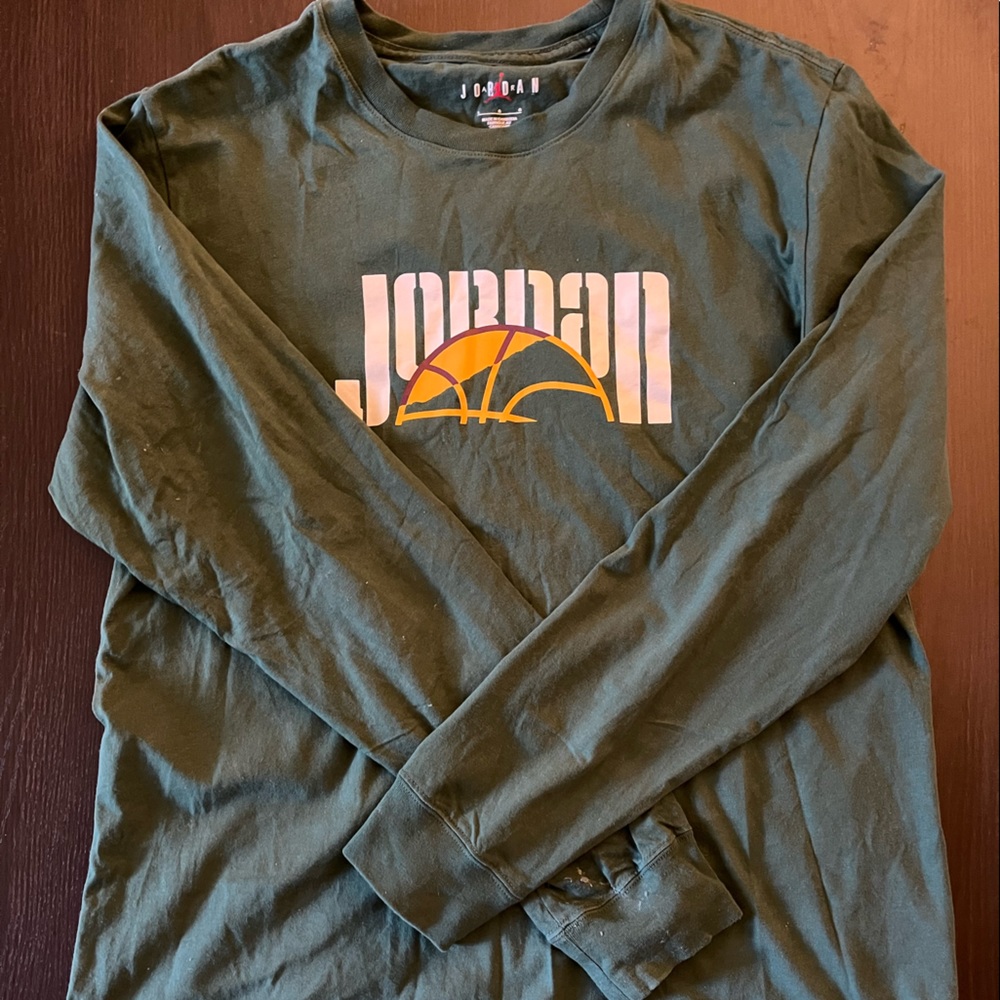 Air Jordan Men’s Long Sleeve SZ L
